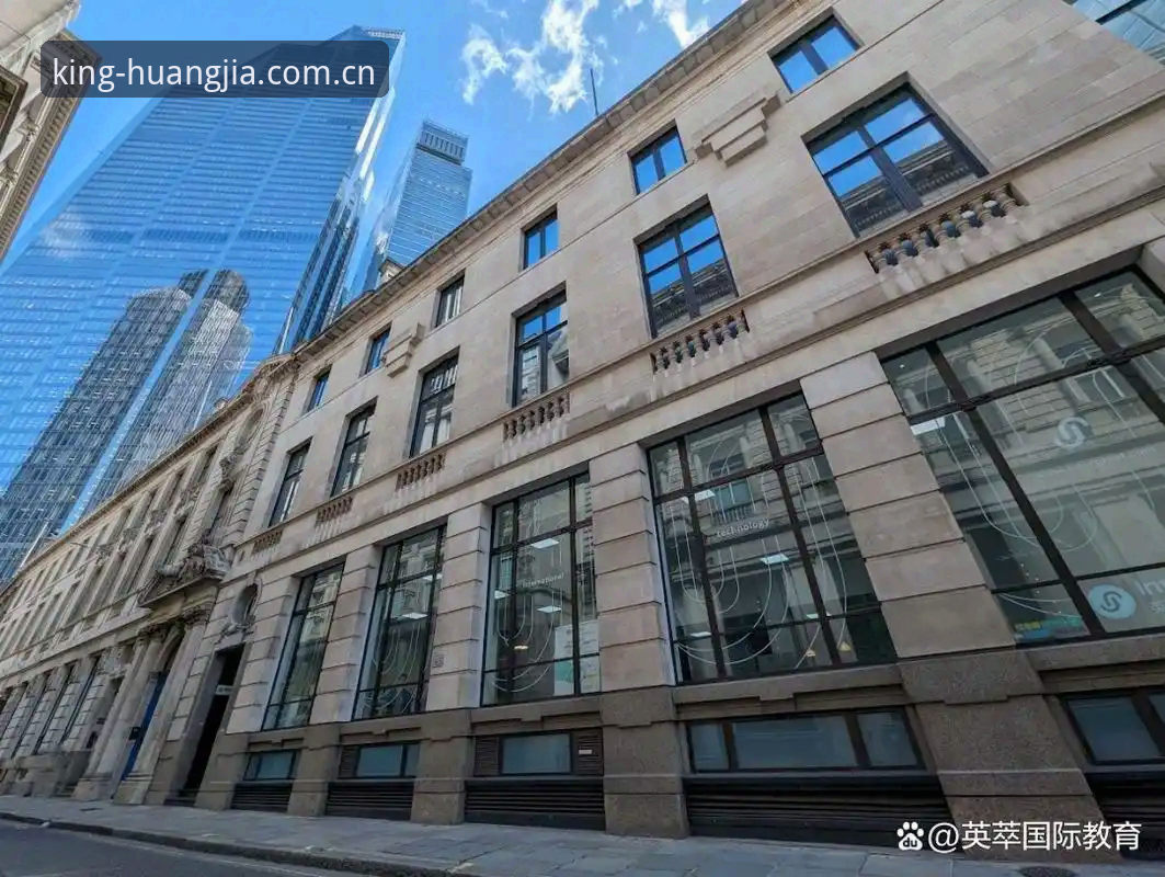 揭秘皇家国际官网入口背后的真相：2026最新版下载与安全登录全解析